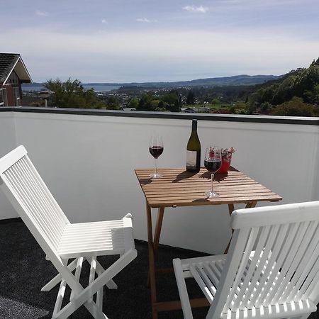Foodora Lake View Bed & Breakfast Rotorua Exterior photo